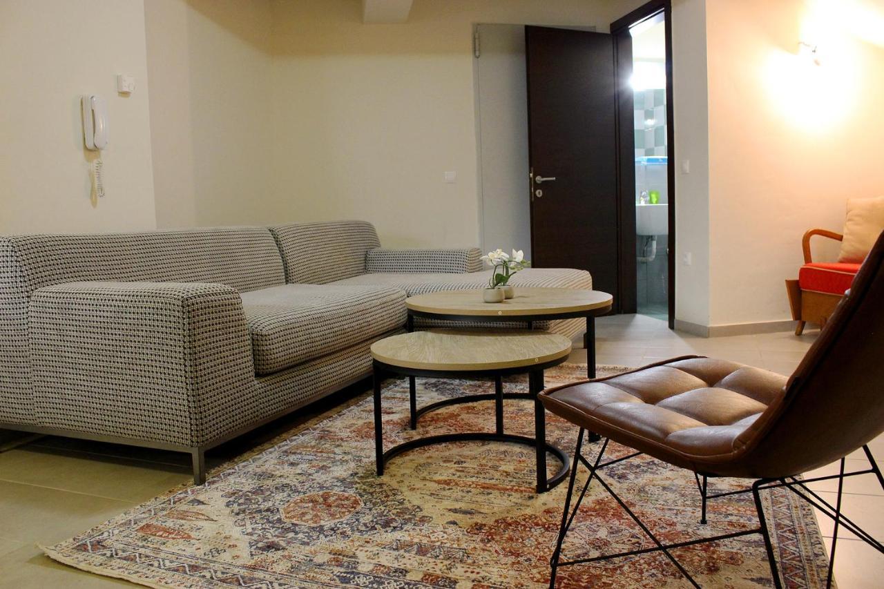 Homel Oasis Central Maisonette 3Bd Garden Patio 칼람파카 외부 사진
