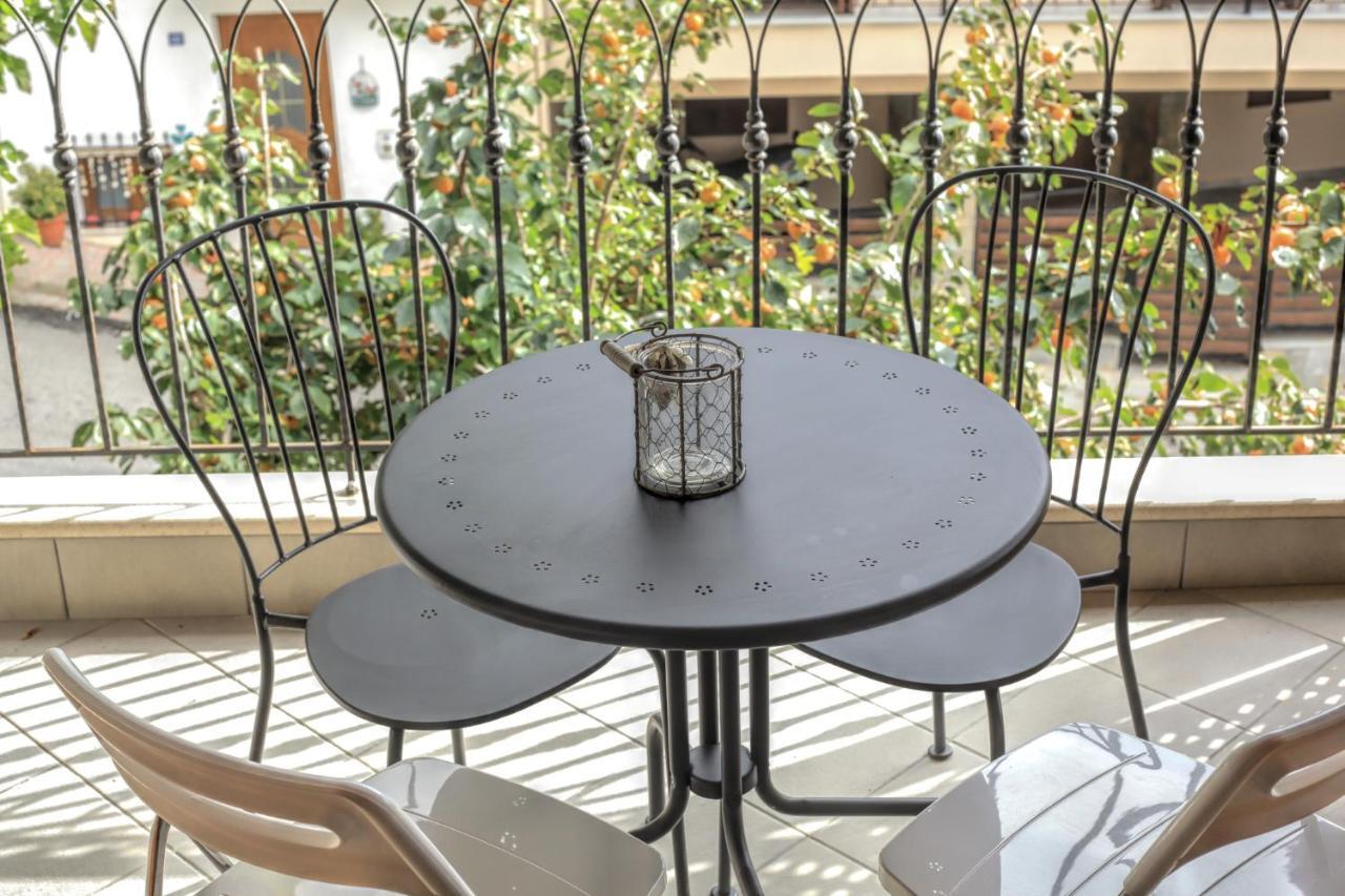 Homel Oasis Central Maisonette 3Bd Garden Patio 칼람파카 외부 사진